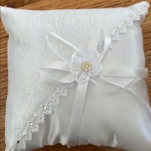 Pillow for sweet 16 Tiara